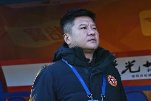 李金羽：我们经历了两客一主消耗比较大，希望队员忘记上一场比赛