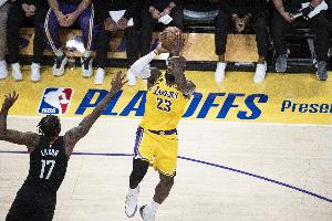 前NBA球员：我们再也不会见到詹姆斯这样的球员 41岁打出如此表现