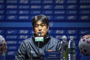 徐正源：非常开心能够再次来到中国，我和球员们进行了多次交流
