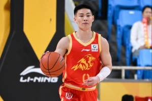 林秉圣：好的防守赢冠军 我贯彻了教练组给我的防守设定 全力以赴