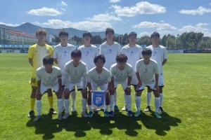 中国青少年足球联赛男子U20组：上海申花7-0义乌商城学校