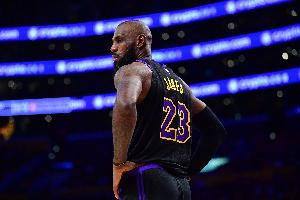 东部球队策略师：詹姆斯仍是联盟前25球员 完全健康时排名更高