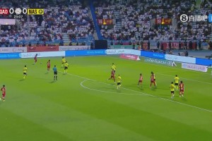胜利0-1落后！库迪西亚边路起球，沙马特包抄破门