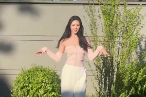 篮球运动员“卓识”甜美舞蹈！颜值身材双在线 爱了爱了