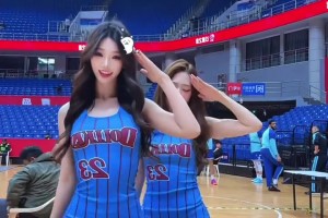 CBA青岛男篮啦啦队~这能拿下你吗？