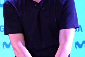 卡西：我一直支持阿隆索留任，现在我还是会再次签下阿隆索！