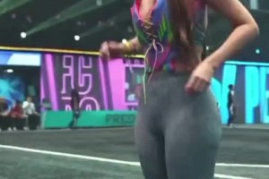 国外网友怒批皮克的国王联赛：成为了女网红们卖弄风骚的平台