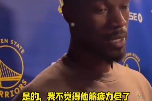 高校篮球比赛现场，上演“绝杀与反绝杀”，进球瞬间全沸腾...