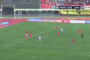 雨中大战！和新破门，亚泰1-0领先山西崇德荣海