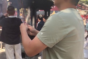 登哥，我给你祈愿了，你明天必胜啊，必胜！